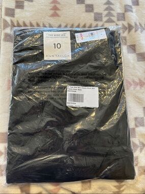 Ann Taylor Black Wide Leg Pants - High Rise Style